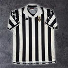 1999/00 Juventus Domicile (2XL) - Iconic Football Shop