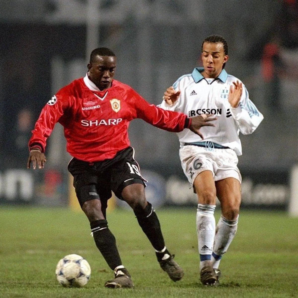 1999/00 OM Domicile (L) - Iconic Football Shop