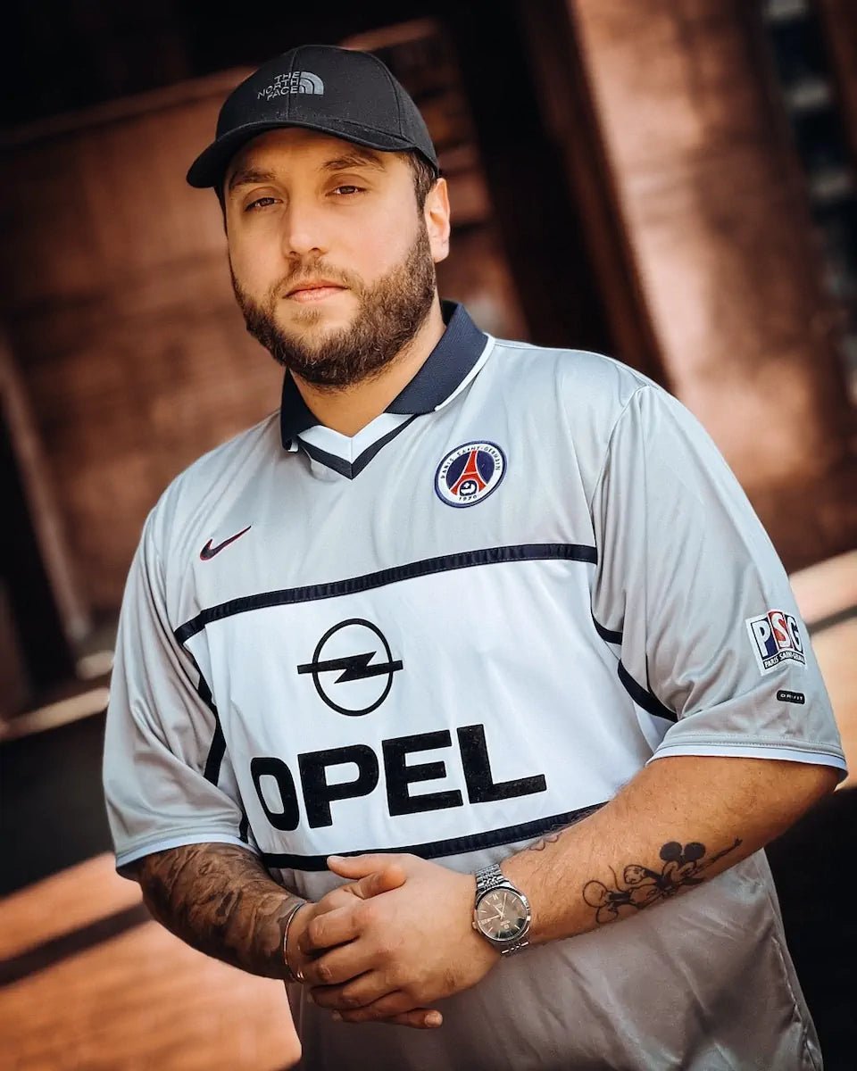 1999/00 PSG Extérieur (XL) - Iconic Football Shop