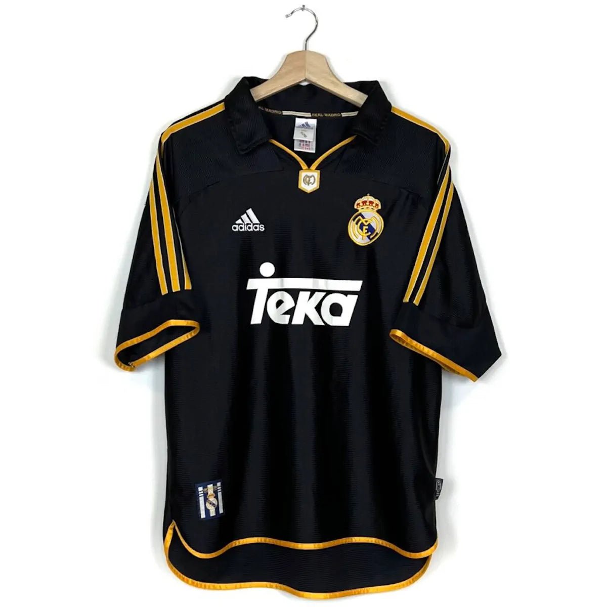 1999/01 Real Madrid Extérieur (M) - Iconic Football Shop