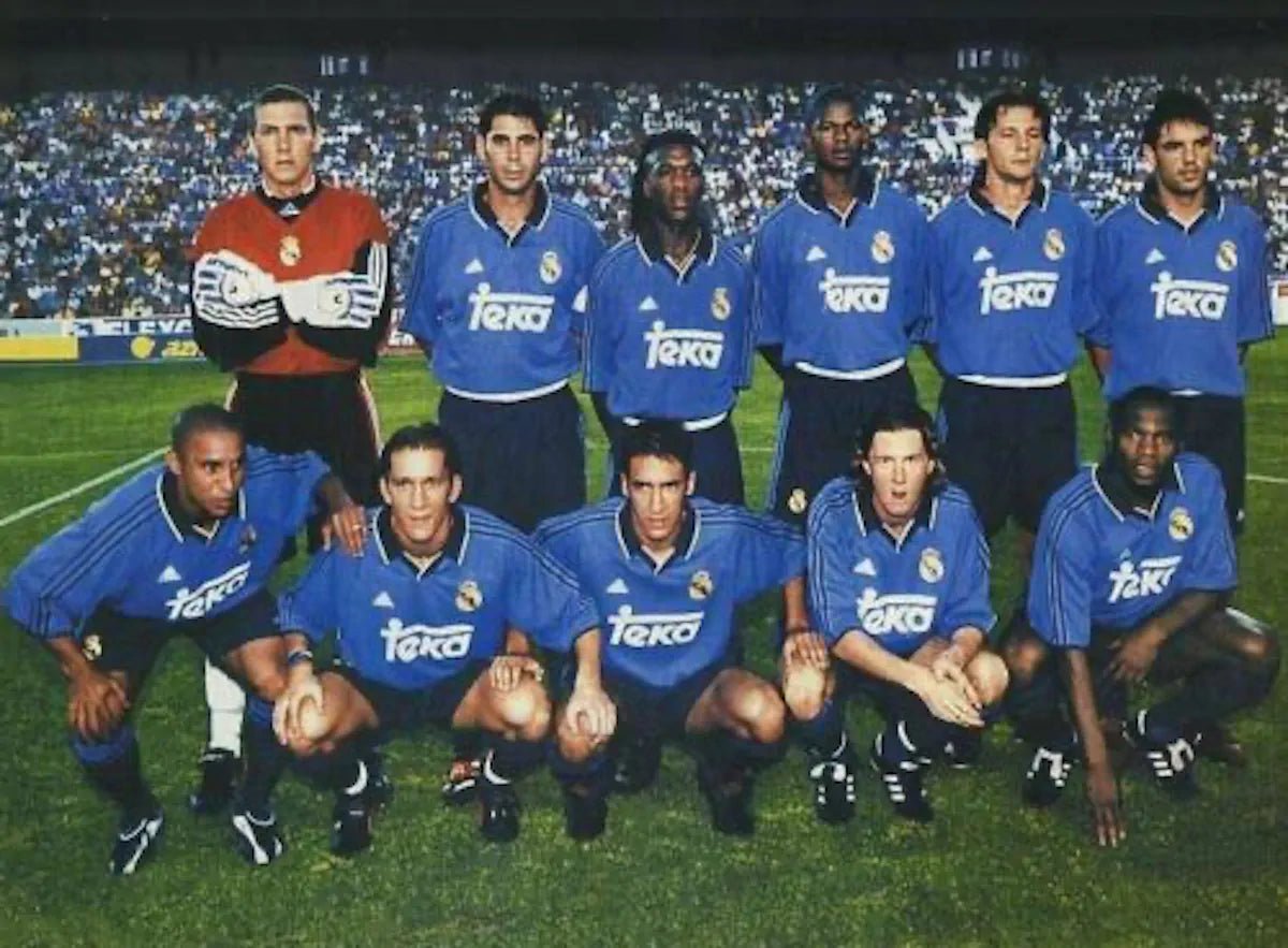 1999/01 Real Madrid Third (L) - Iconic Football Shop