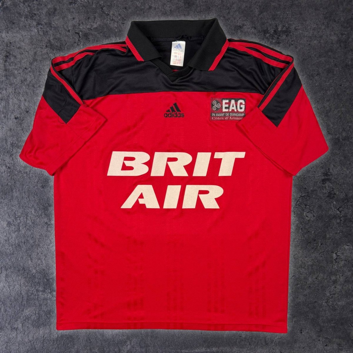 2000/01 Guingamp Domicile (L) - Iconic Football Shop