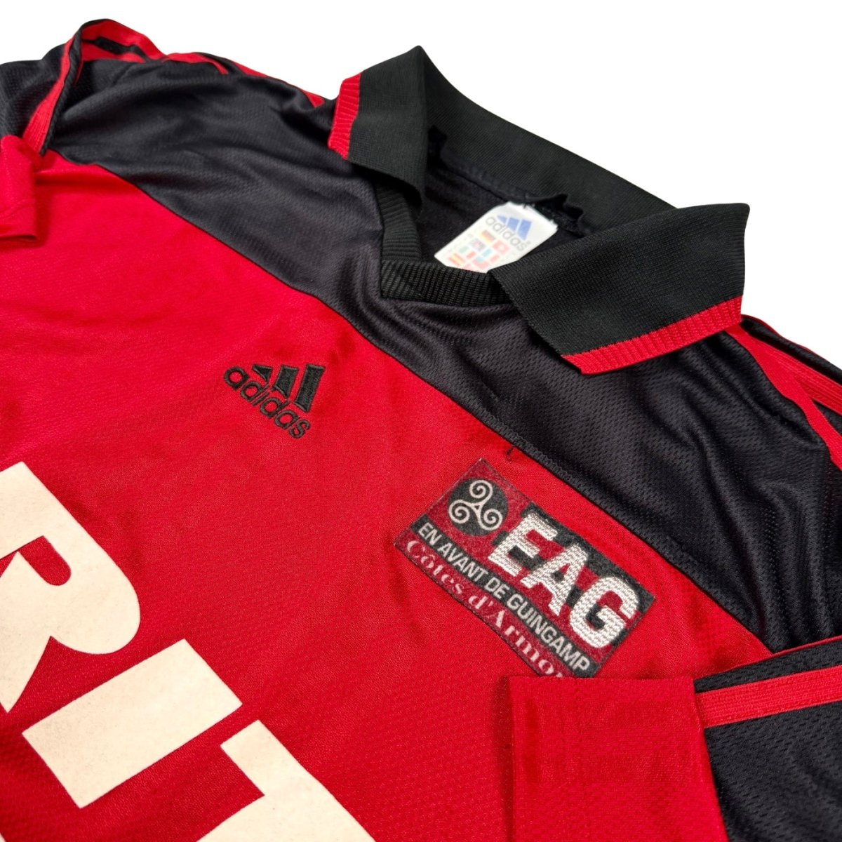 2000/01 Guingamp Domicile (L) - Iconic Football Shop