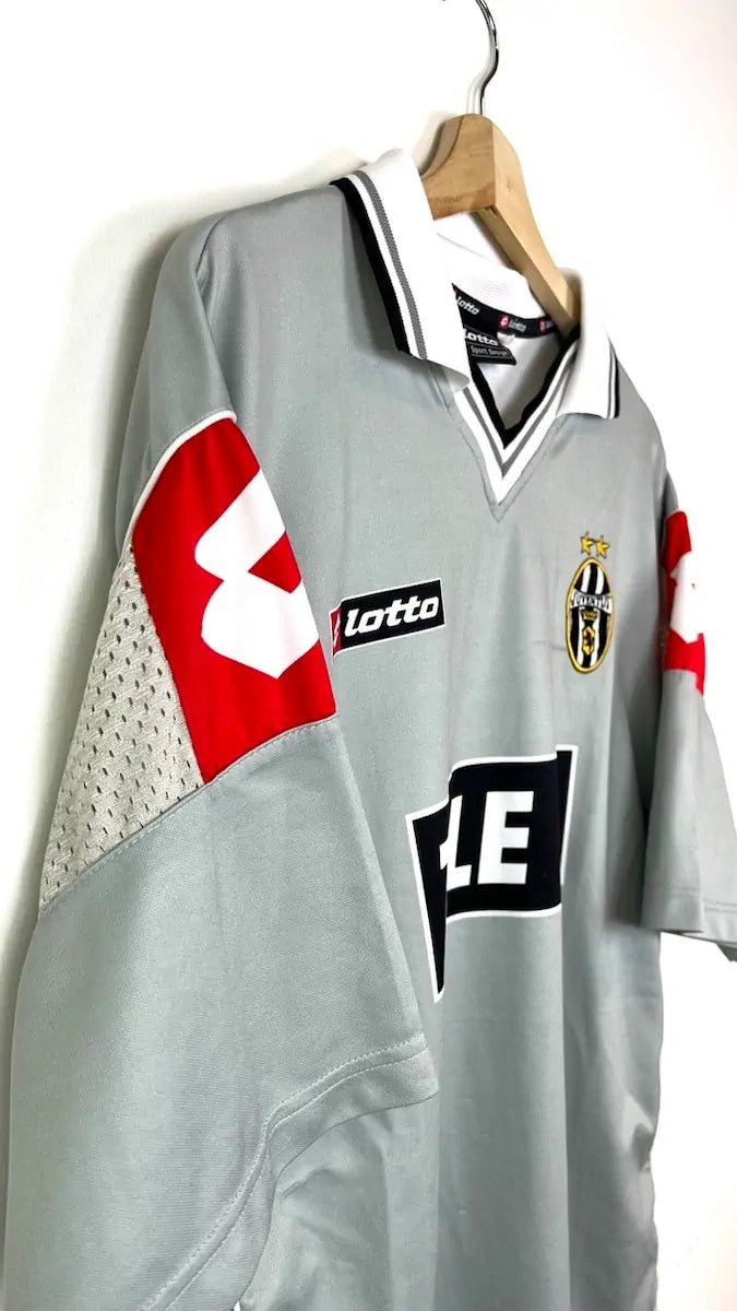 2000/01 Juventus Third (XL) - Iconic Football Shop