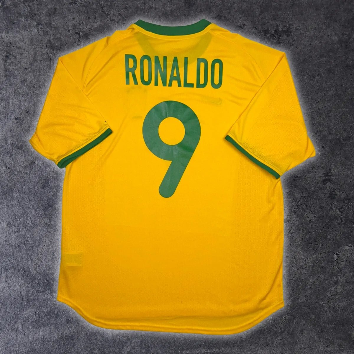 2000/02 Brésil Domicile - Ronaldo 9 (L) - Iconic Football Shop
