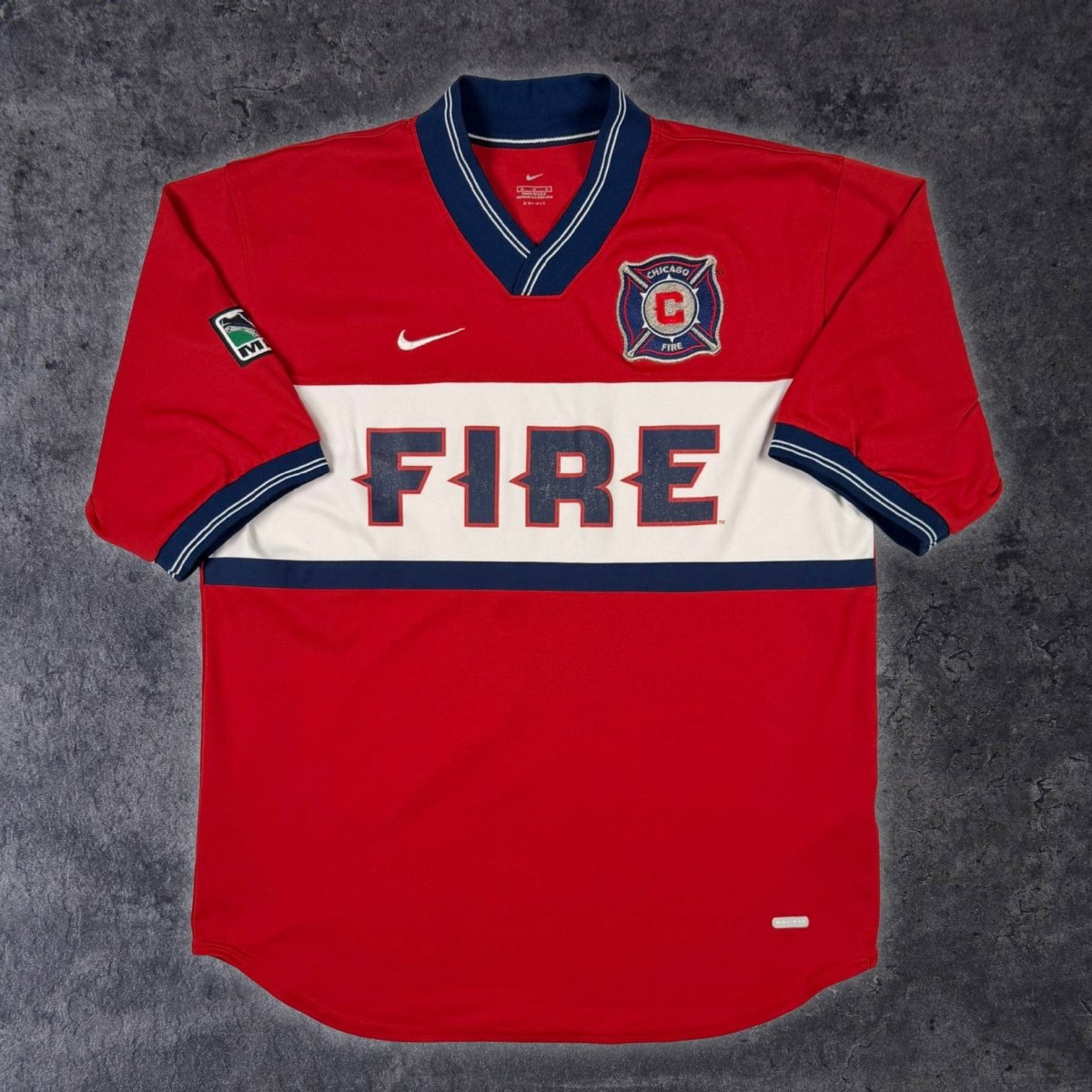 2000/02 Chicago Fire Domicile (M) - Iconic Football Shop