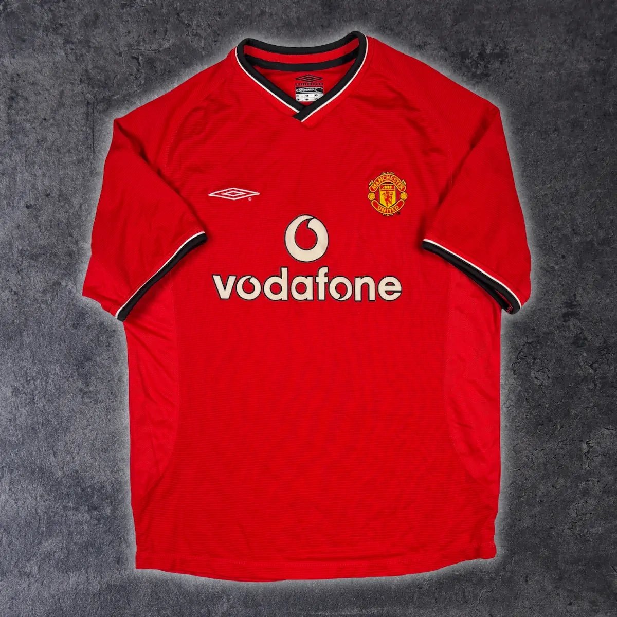 2000/02 Manchester United Domicile (L) - Iconic Football Shop