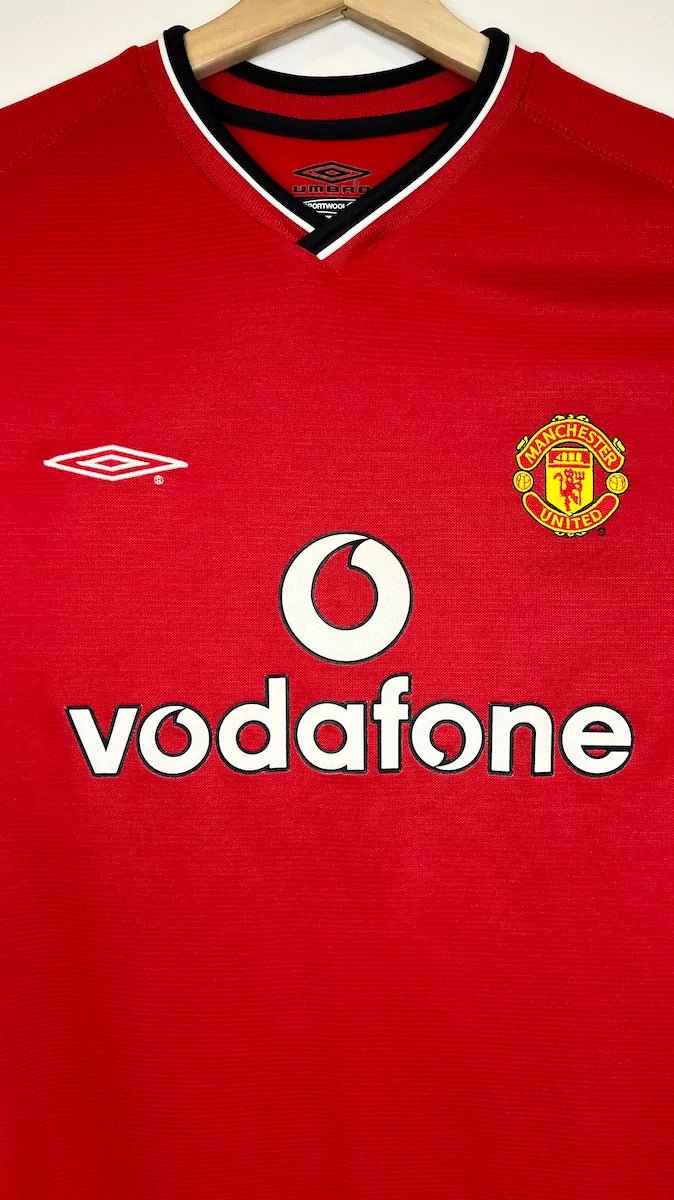 2000/02 Manchester United Domicile (M) - Iconic Football Shop