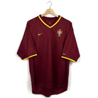 2000/02 Portugal Domicile (L) - Iconic Football Shop