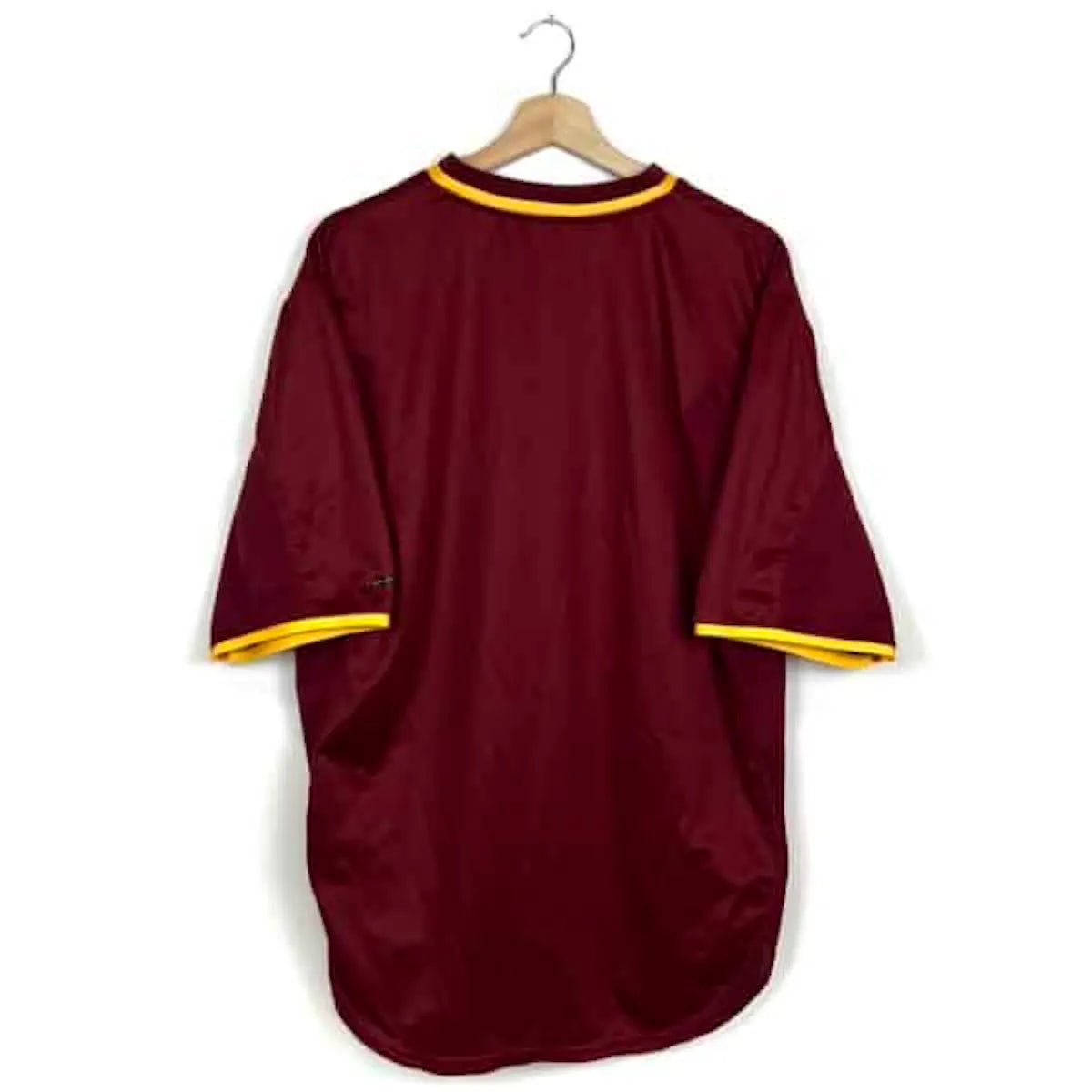 2000/02 Portugal Domicile (L) - Iconic Football Shop