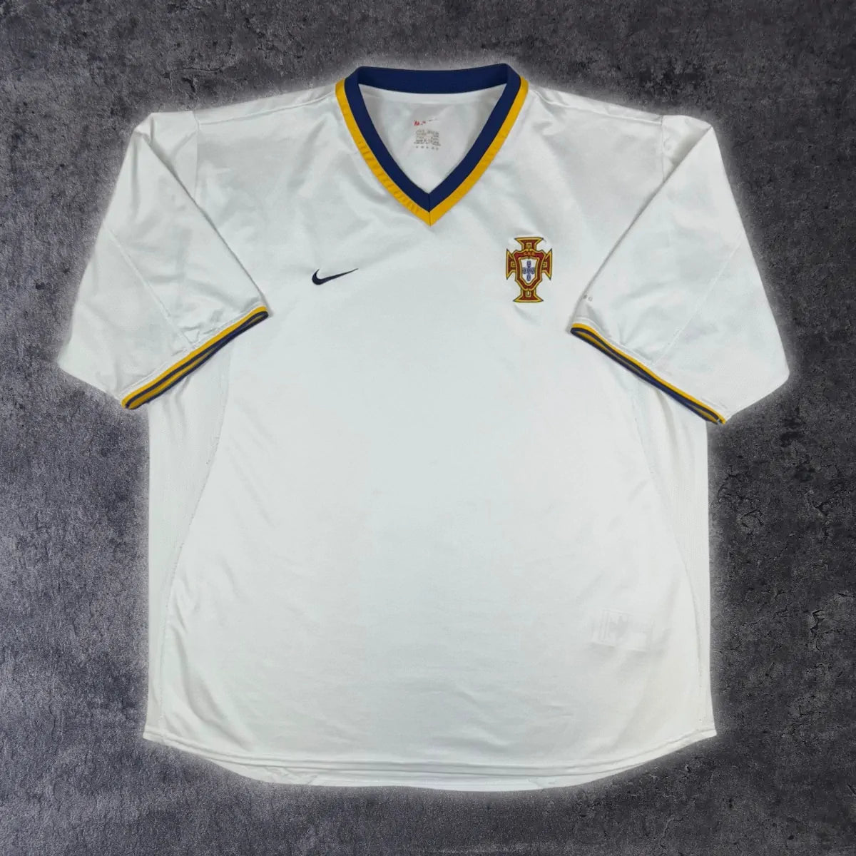 2000/02 Portugal Extérieur (XL) - Iconic Football Shop