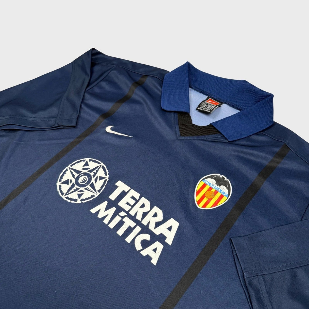 2001 Valence Extérieur (L) - Iconic Football Shop
