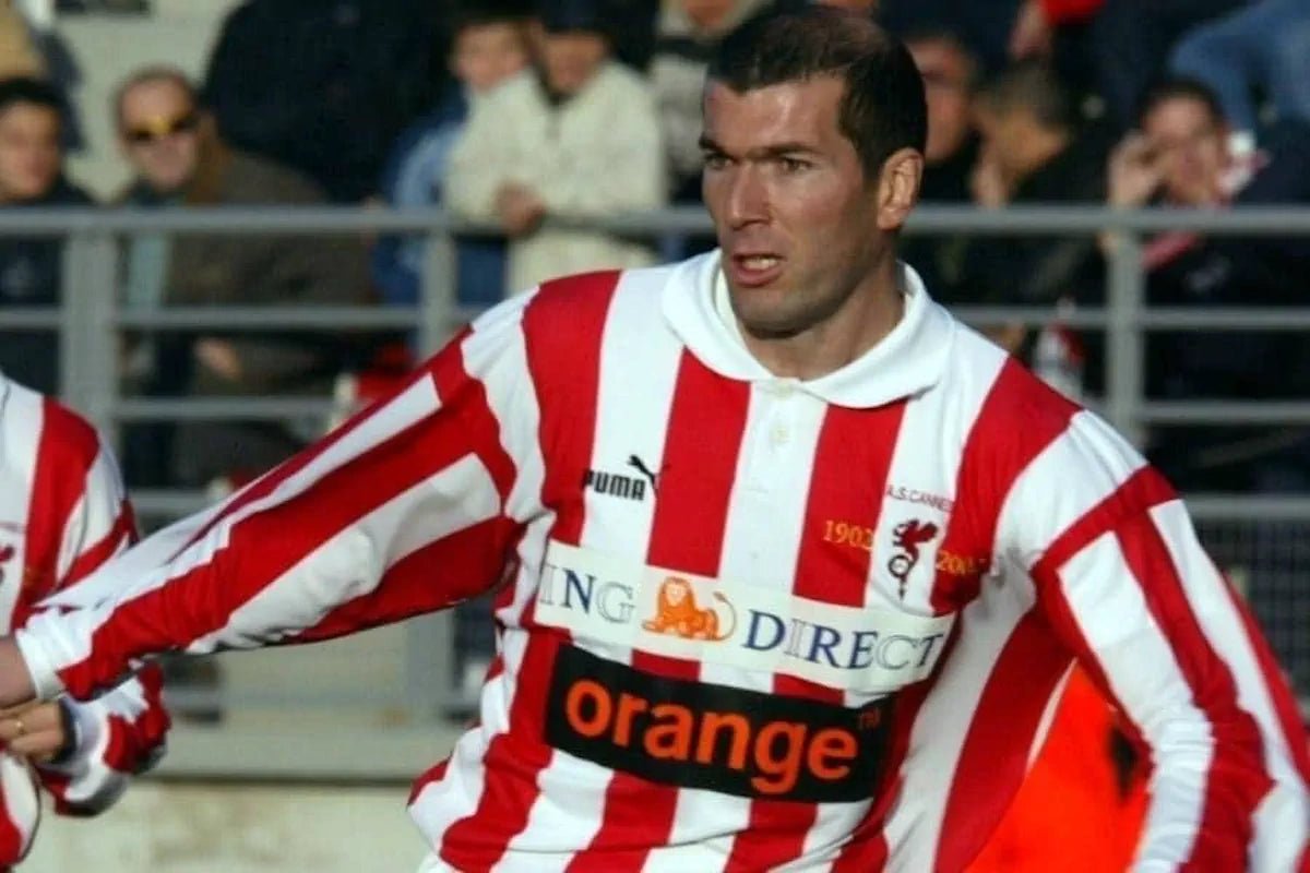 2001/02 AS Cannes Domicile (M) - Iconic Football Shop