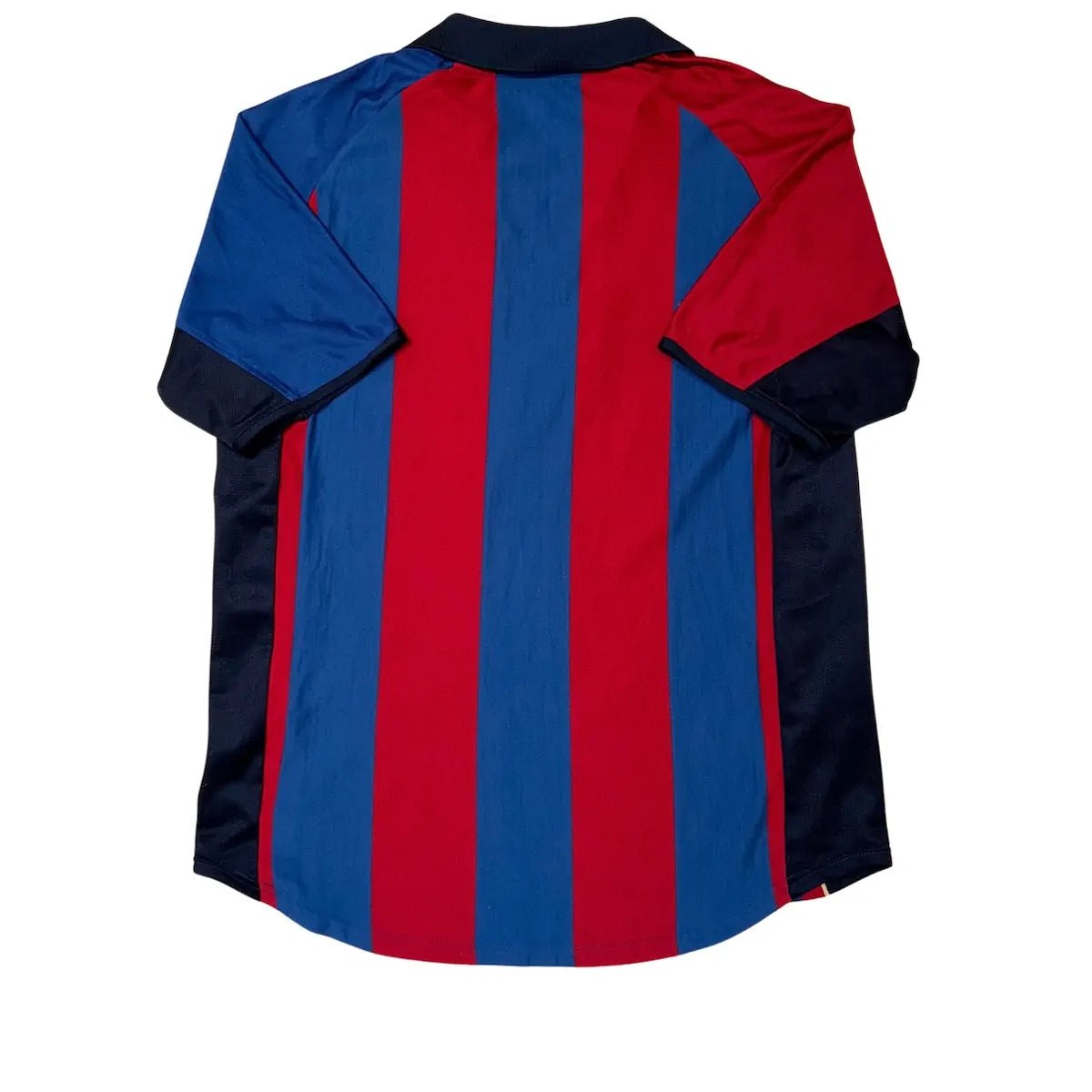 2001/02 Barcelone Domicile (L) - Iconic Football Shop