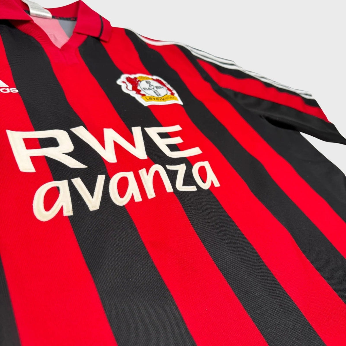 2001/02 Bayer Leverkusen Domicile (2XL) - Iconic Football Shop