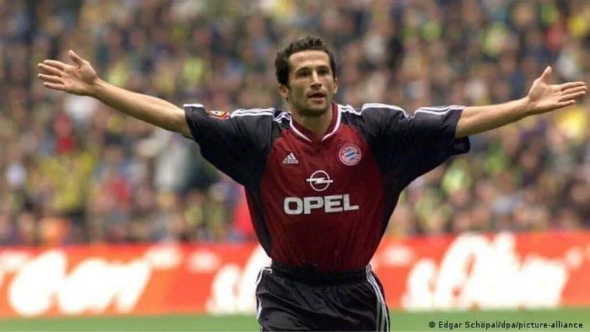 2001/02 Bayern Munich Domicile - Salihamidzic 20 (M) - Iconic Football Shop