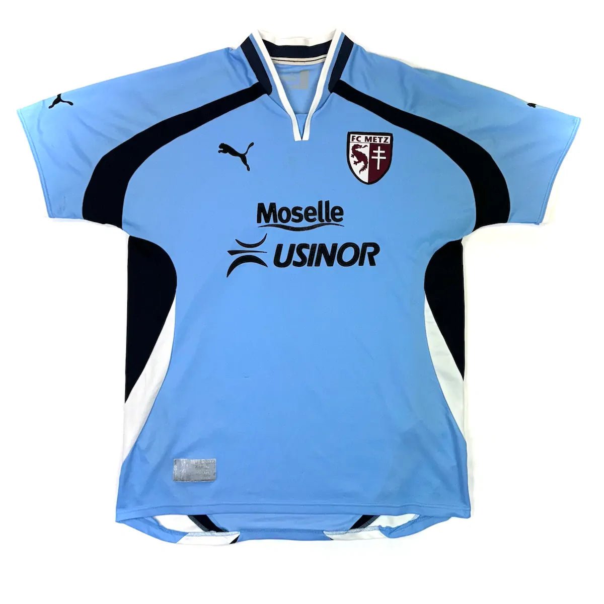 2001/02 FC Metz Third (L) - Iconic Football Shop