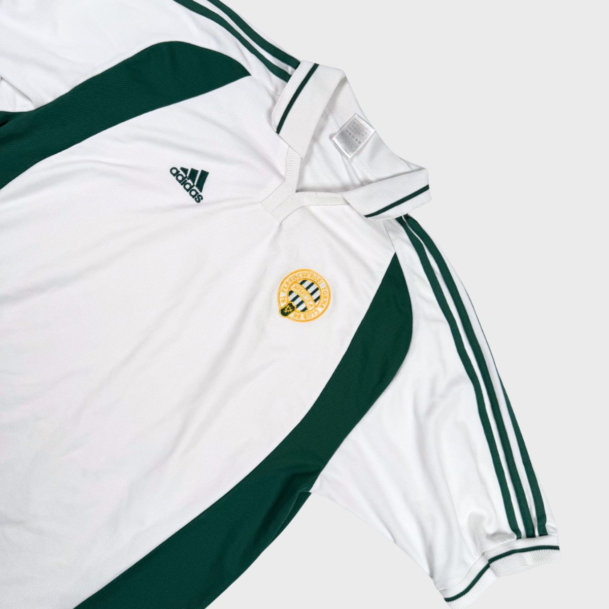 2001/02 Ferencvaros Extérieur (XL) - Iconic Football Shop