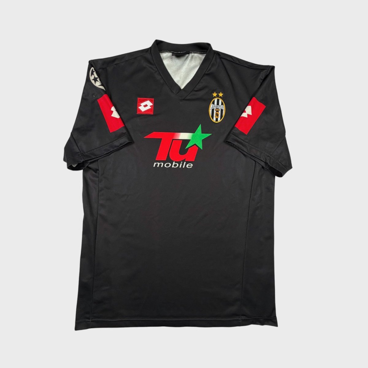 2001/02 Juventus Extérieur *CHAMPIONS LEAGUE* (XL) - Iconic Football Shop