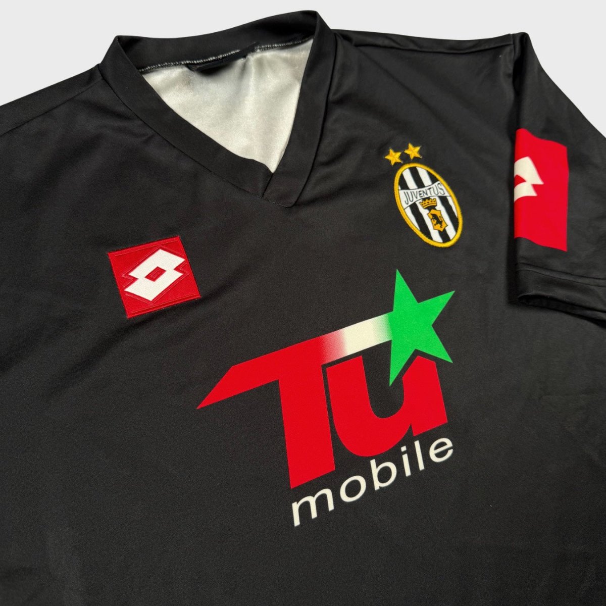 2001/02 Juventus Extérieur *CHAMPIONS LEAGUE* (XL) - Iconic Football Shop