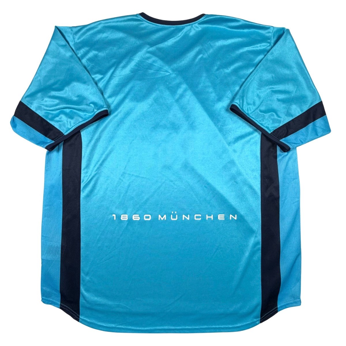 2001/02 Munich 1860 Domicile (2XL) - Iconic Football Shop