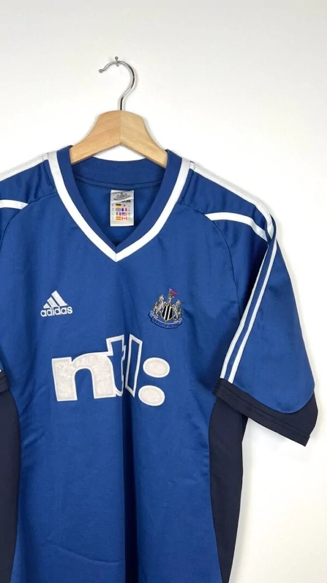 2001/02 Newcastle Extérieur (M) - Iconic Football Shop