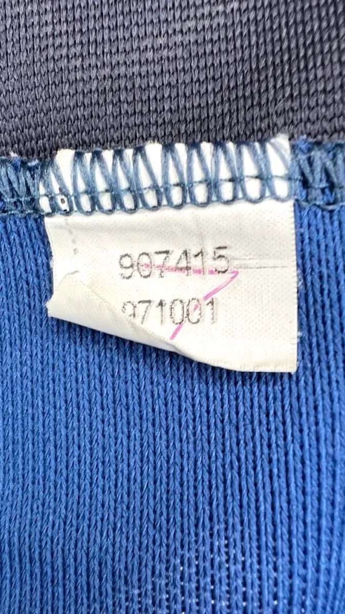 2001/02 Newcastle Extérieur (M) - Iconic Football Shop