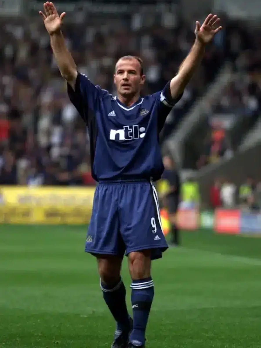 2001/02 Newcastle Extérieur (M) - Iconic Football Shop