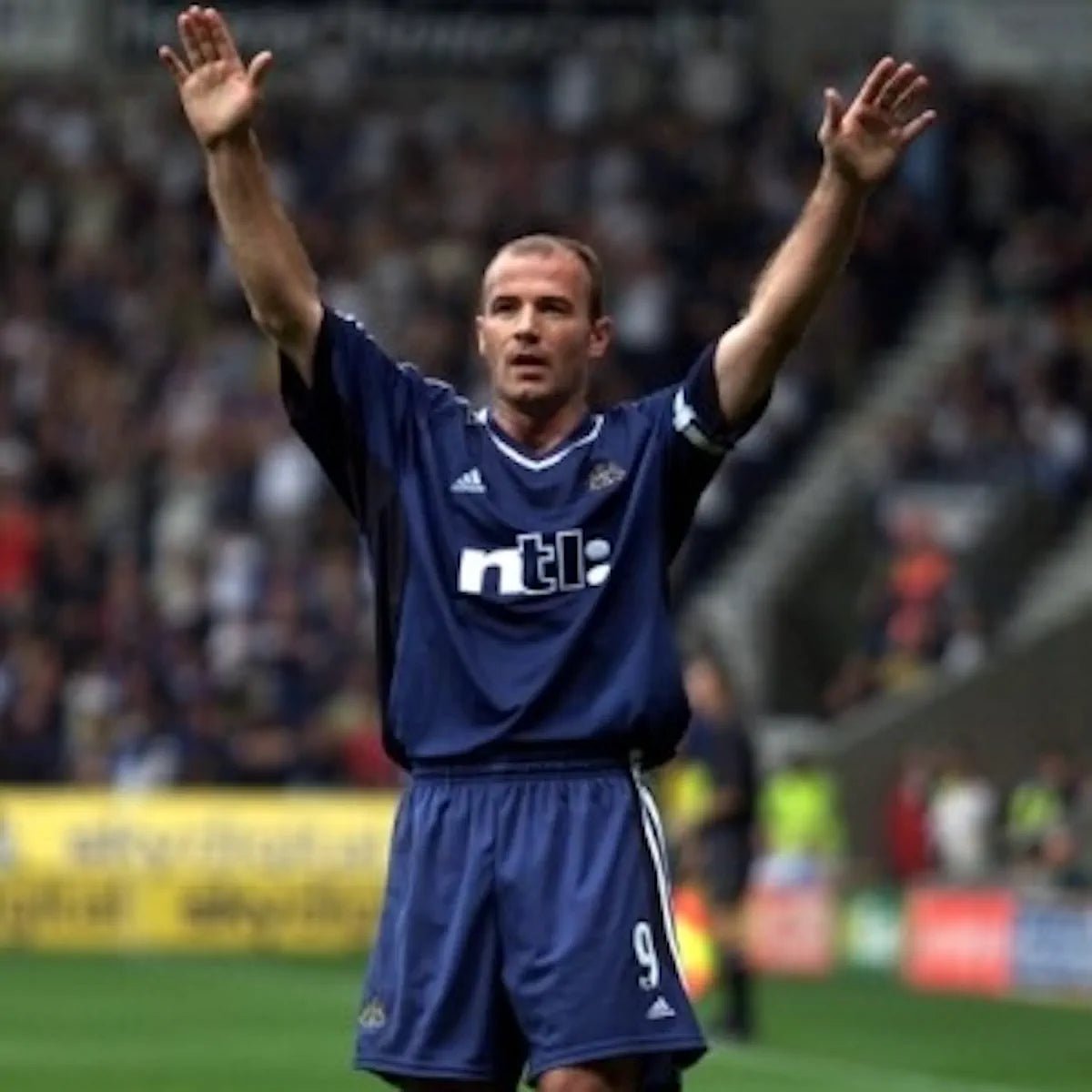 2001/02 Newcastle Extérieur (XL) - Iconic Football Shop