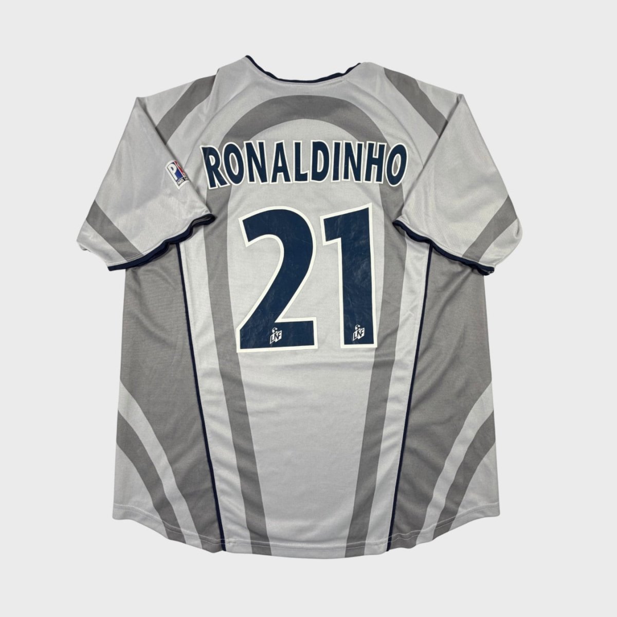 2001/02 PSG Extérieur - Ronaldinho 21 (L) - Iconic Football Shop