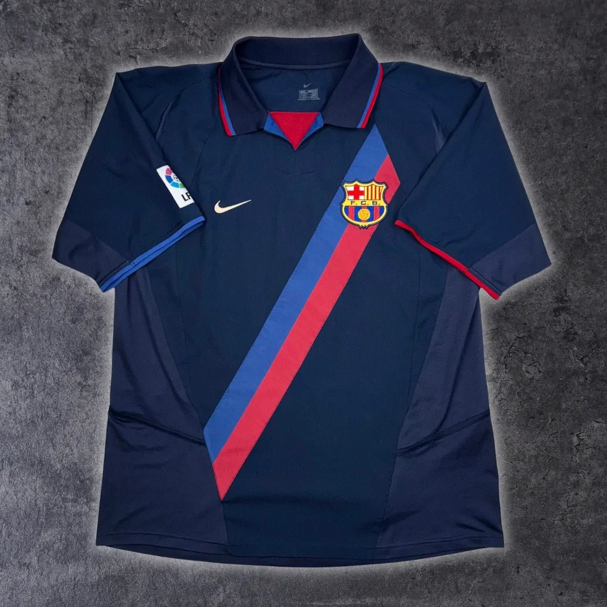 2002/03 Barcelone Extérieur (L) - Iconic Football Shop