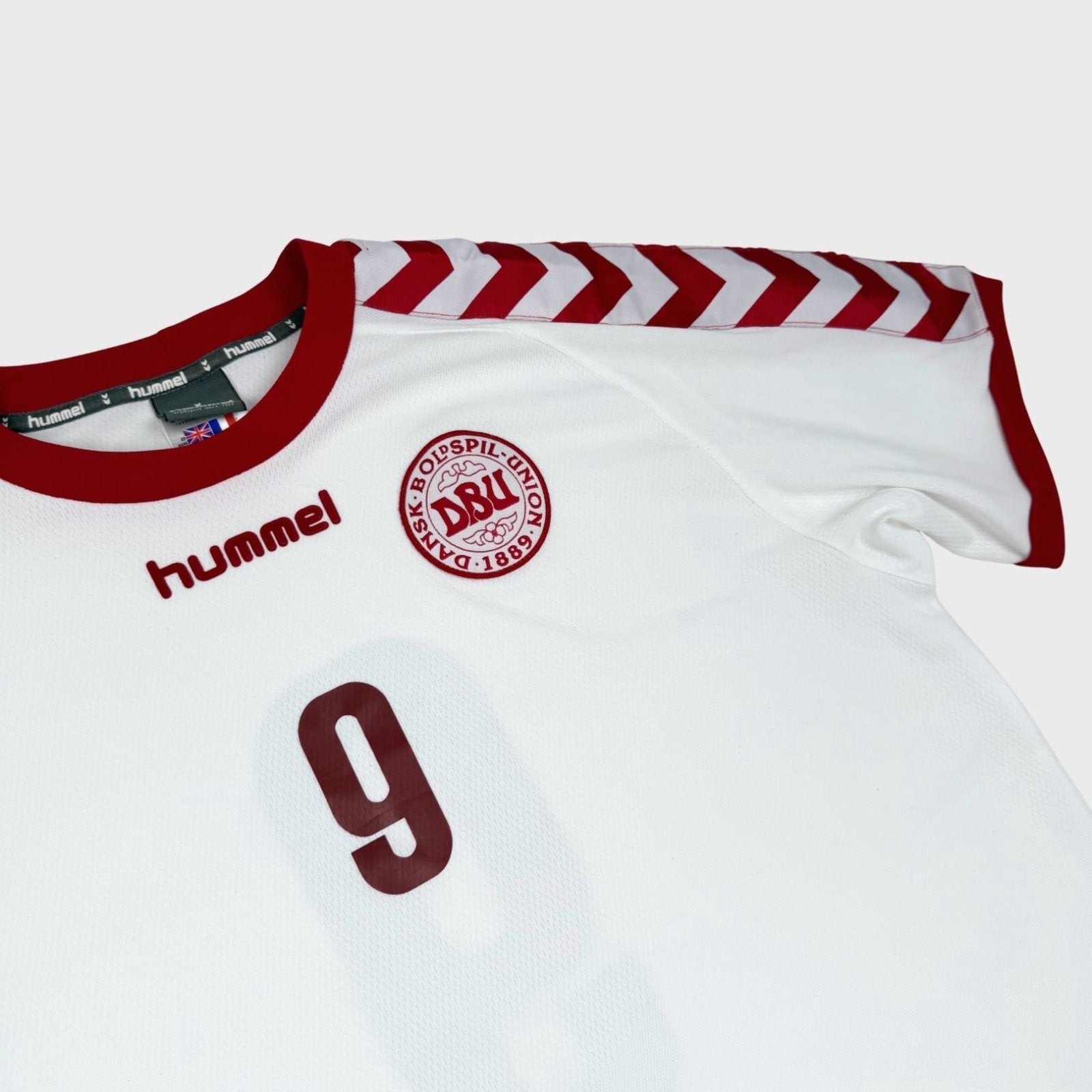 2002/03 Danemark Extérieur - 9 *PORTÉ* (2XL) - Iconic Football Shop
