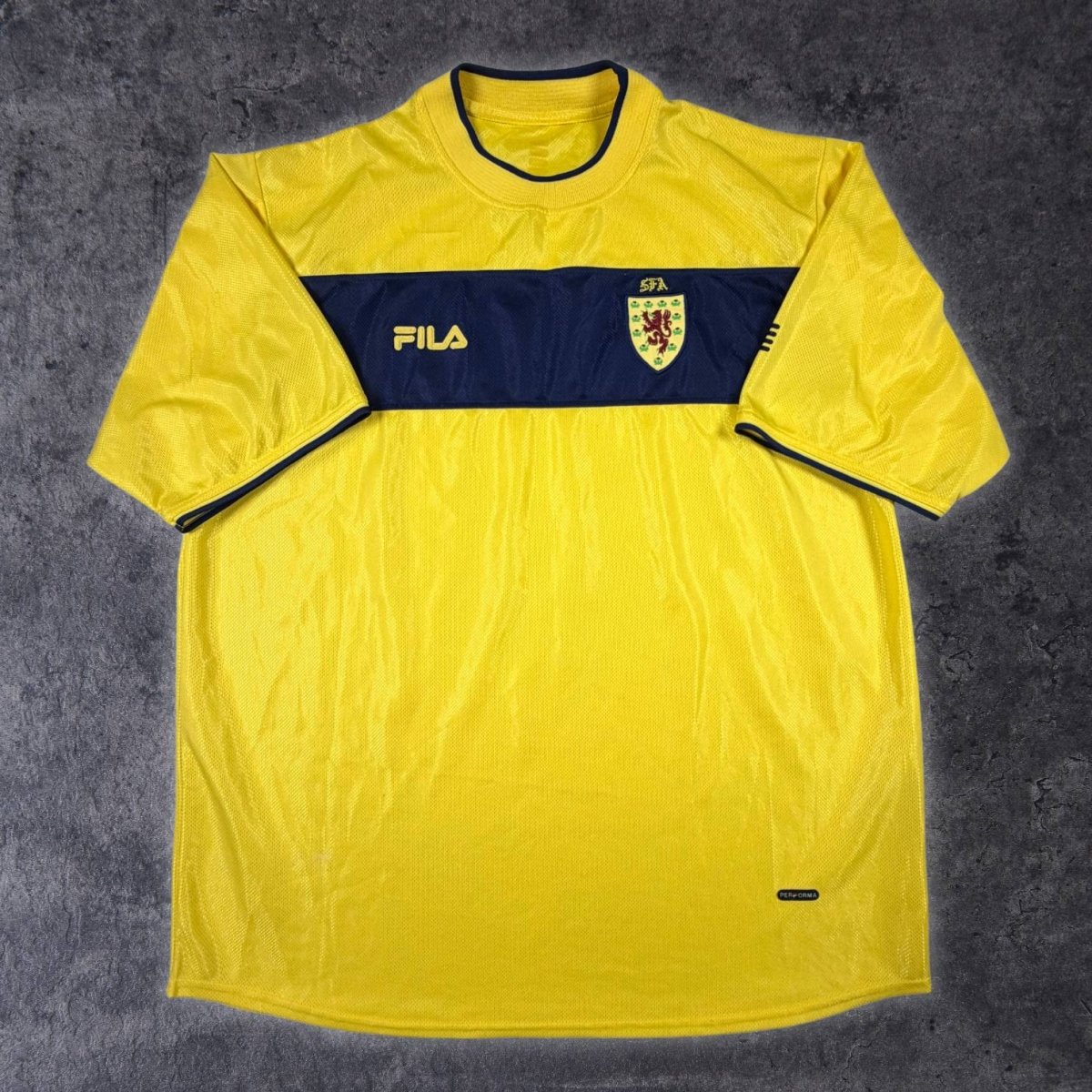 2002/03 Ecosse Extérieur (XL) - Iconic Football Shop