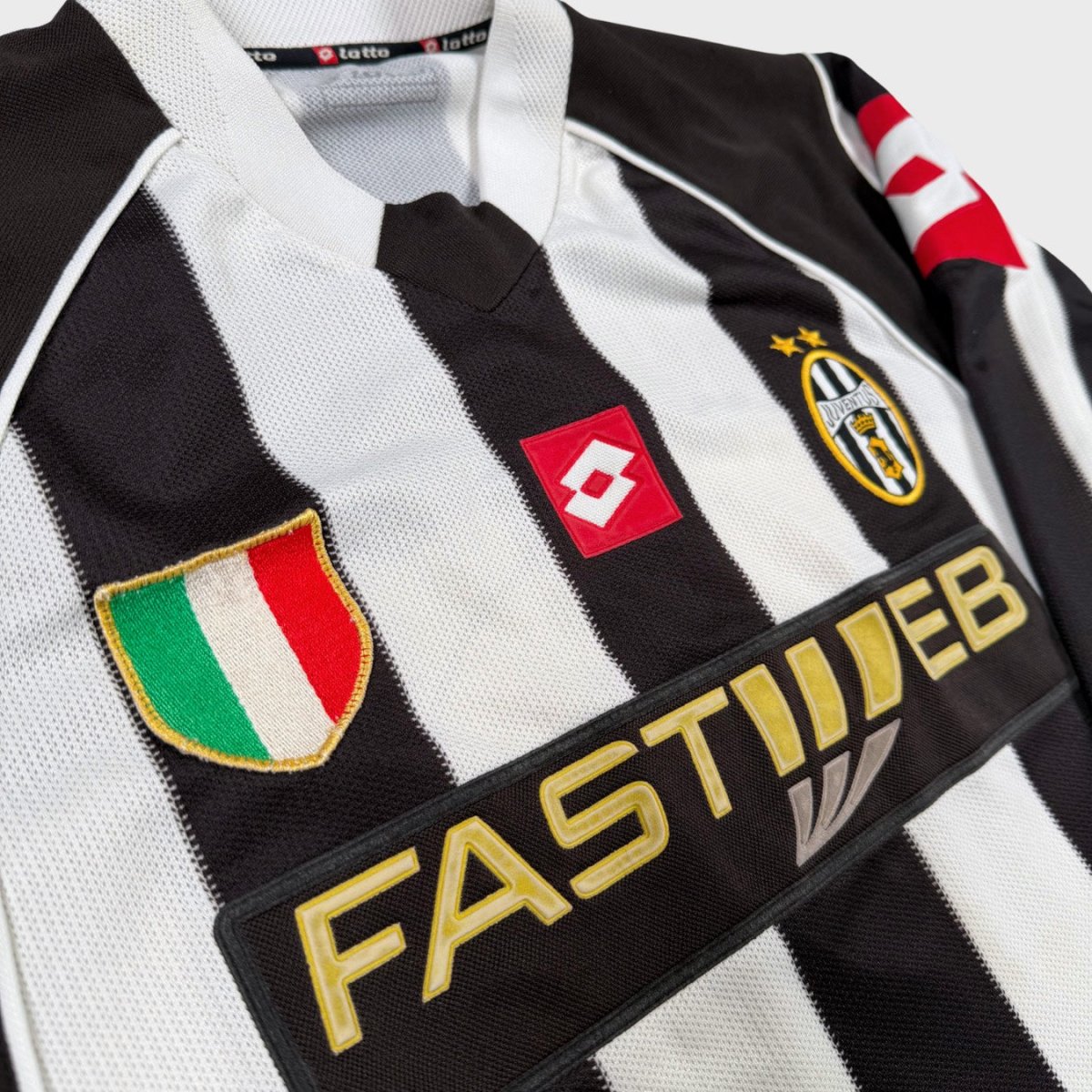 2002/03 Juventus Domicile (L) - Iconic Football Shop