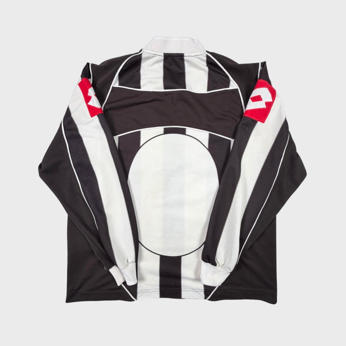 2002/03 Juventus Domicile (L) - Iconic Football Shop