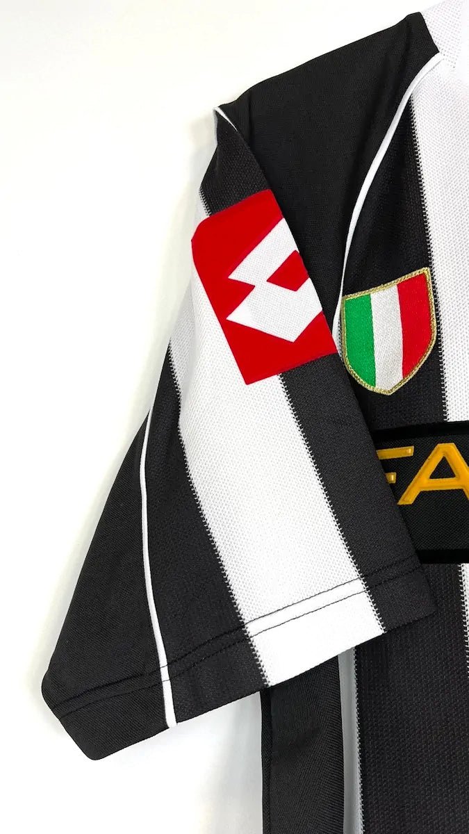2002/03 Juventus Domicile (L) - Iconic Football Shop