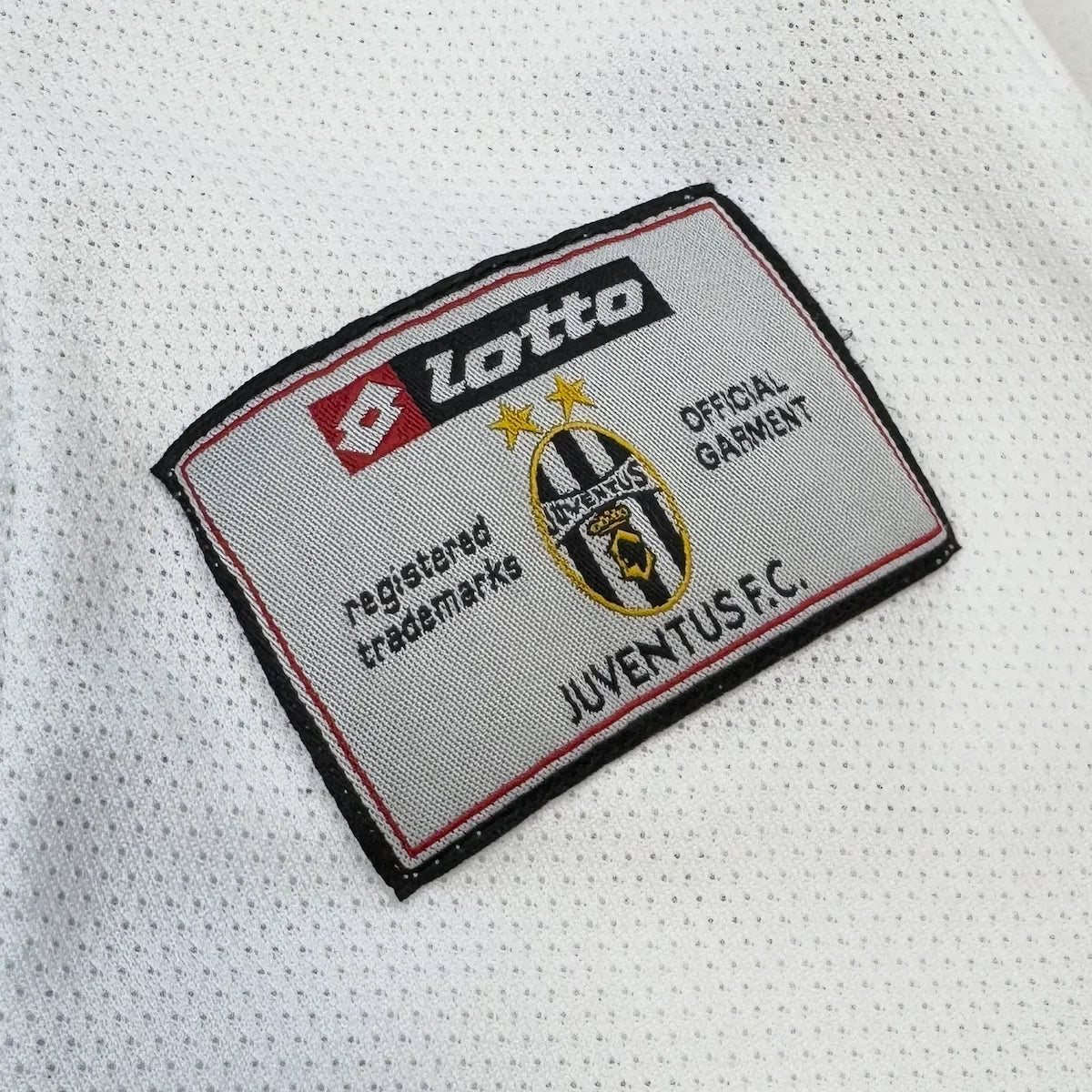 2002/03 Juventus Extérieur (XL) - Iconic Football Shop
