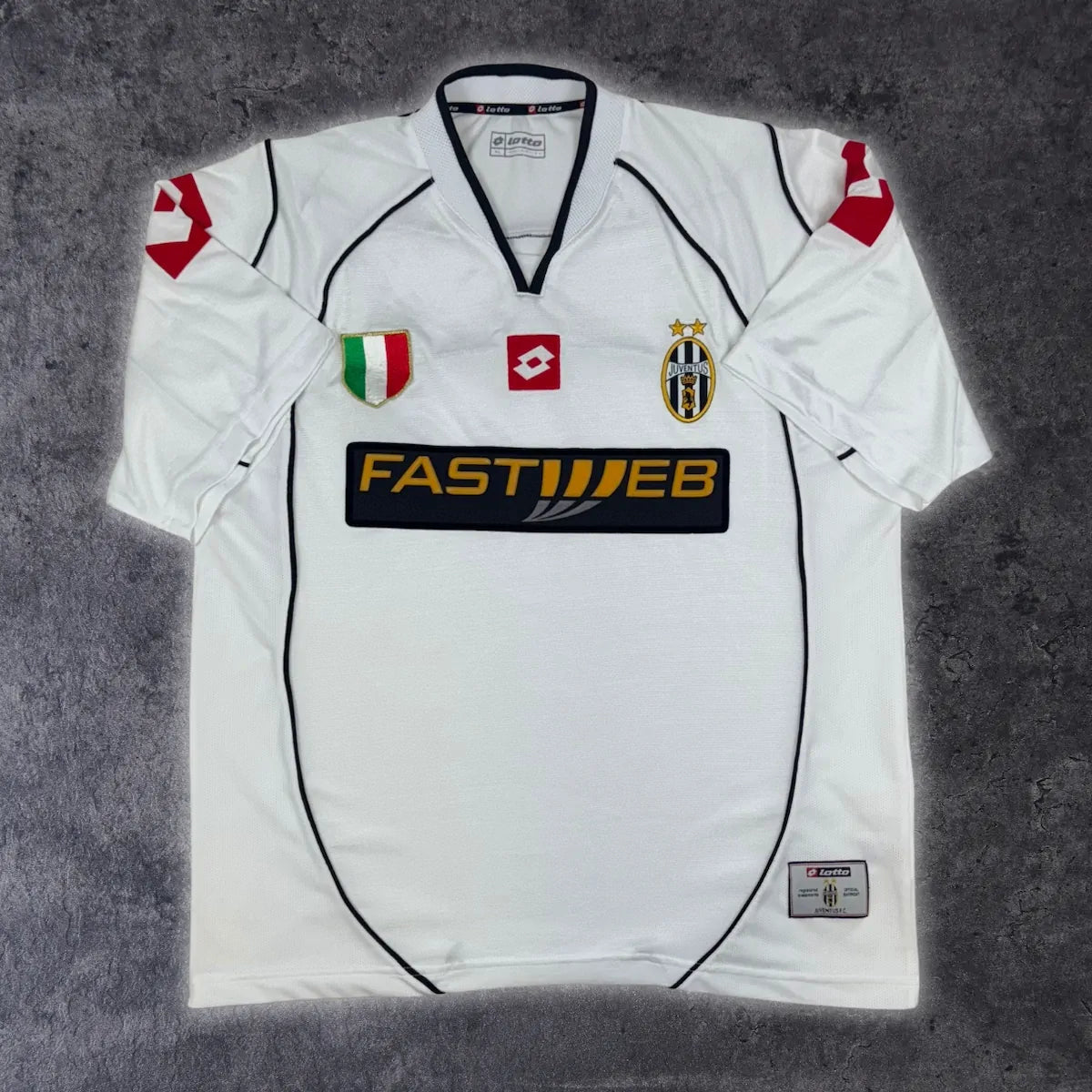 2002/03 Juventus Extérieur (XL) - Iconic Football Shop