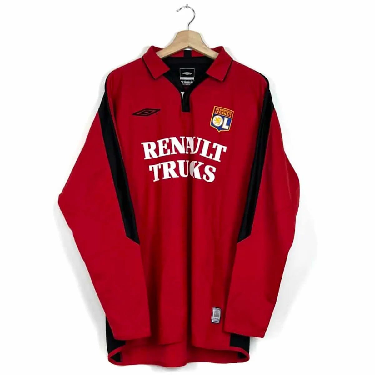 2002/03 Lyon Goal Keeper - Coupet 1 (L) - Iconic Football Shop