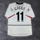 2002/03 Manchester United Extérieur - Giggs 11 (L) - Iconic Football Shop