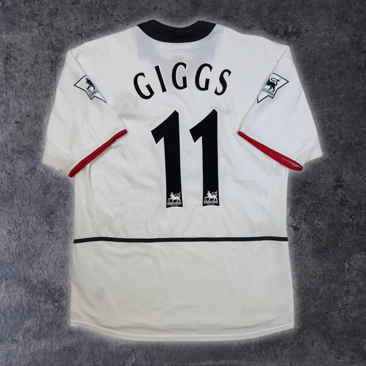 2002/03 Manchester United Extérieur - Giggs 11 (L) - Iconic Football Shop