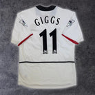 2002/03 Manchester United Extérieur - Giggs 11 (L) - Iconic Football Shop