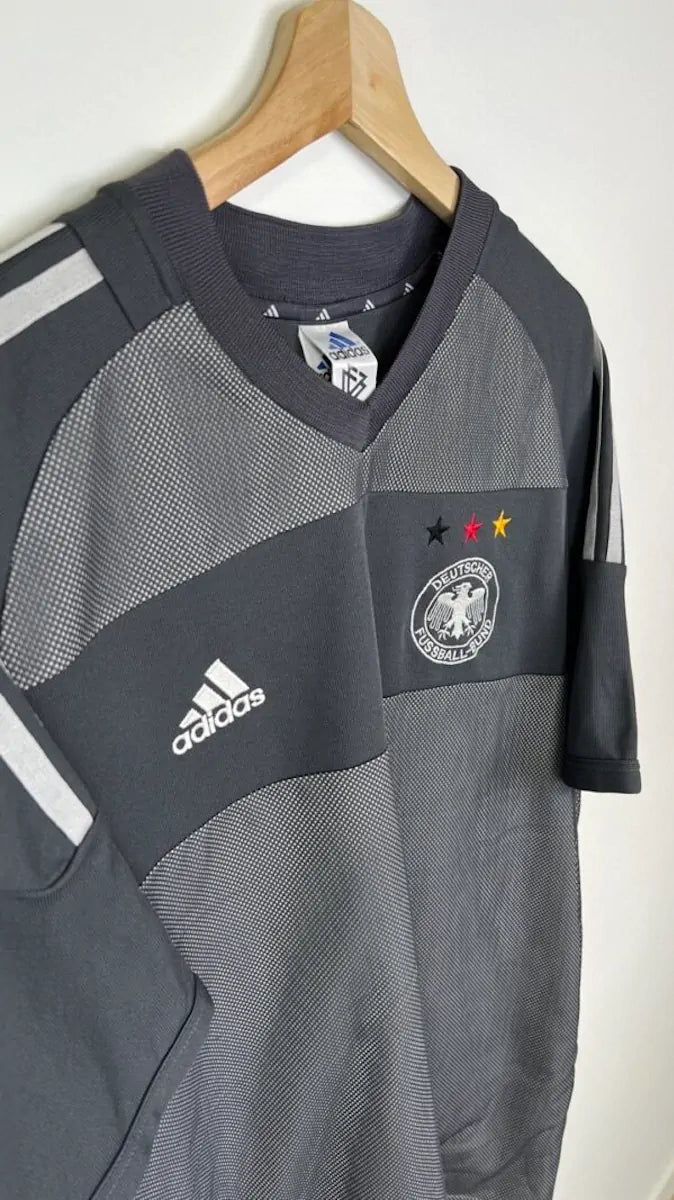 2002/04 Allemagne Extérieur (L) - Iconic Football Shop