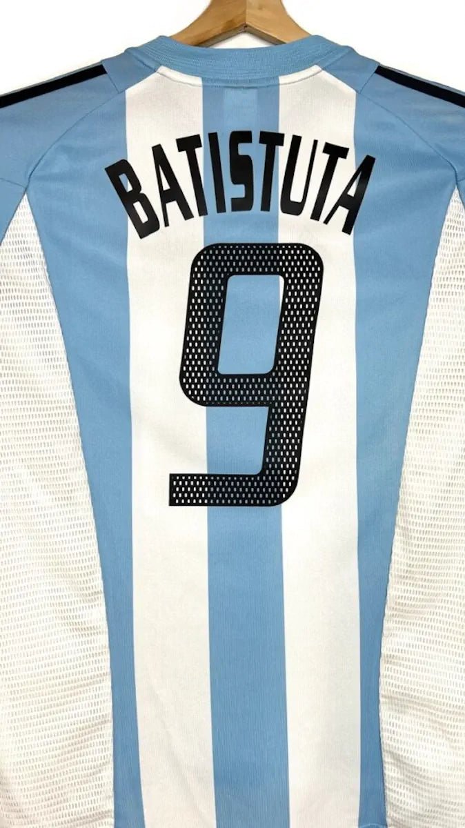 2002/04 Argentine Domicile - Batistuta 9 (XL) - Iconic Football Shop
