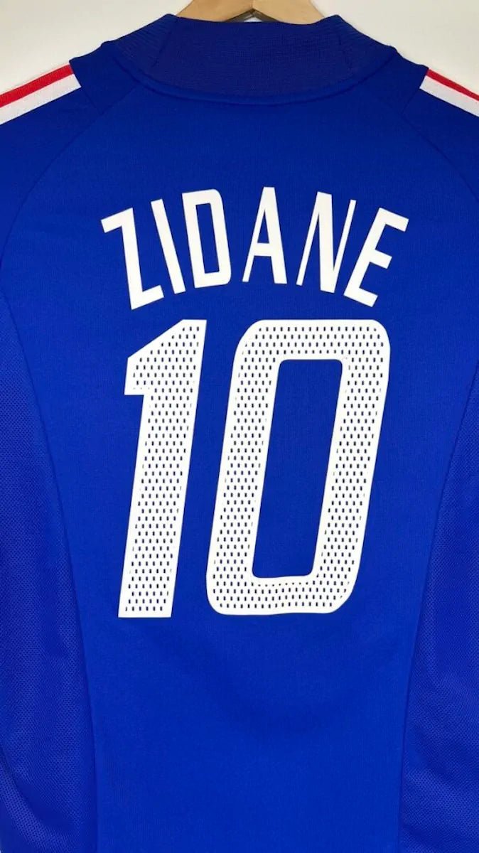 2002/04 France Domicile - Zidane 10 (M) - Iconic Football Shop