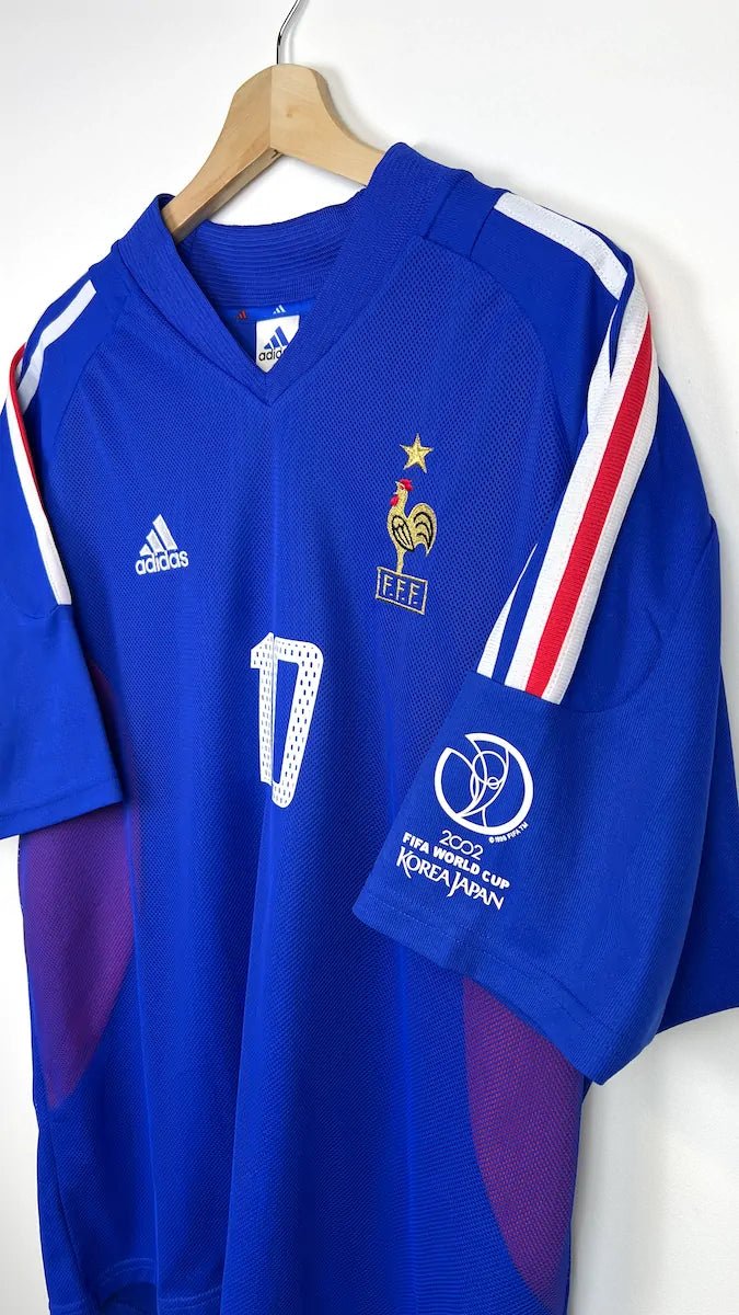 2002/04 France Domicile - Zidane 10 (XL) - Iconic Football Shop