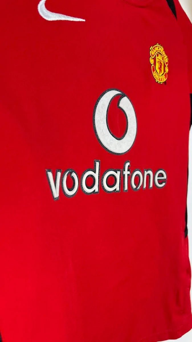 2002/04 Manchester United Domicile (8a) - Iconic Football Shop