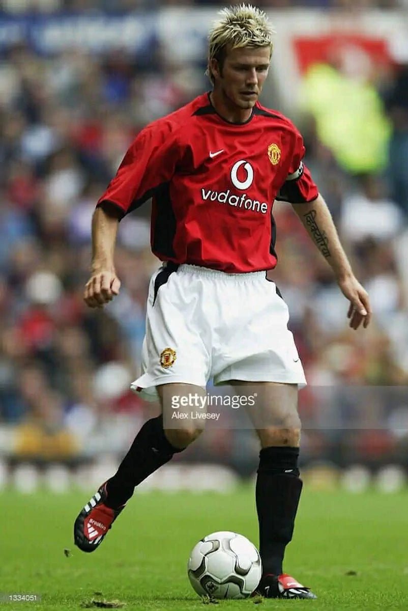 2002/04 Manchester United Domicile (M) - Iconic Football Shop