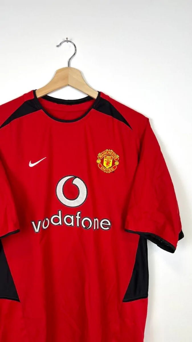 2002/04 Manchester United Domicile (M) - Iconic Football Shop