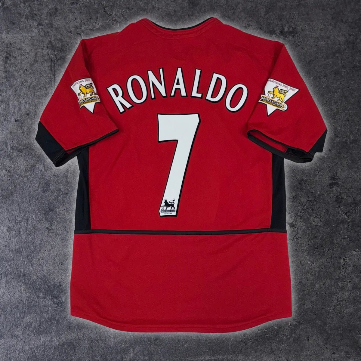 2002/04 Manchester United Domicile - Ronaldo 7 (M) - Iconic Football Shop